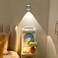 【居家家】免布線牆壁燈 充電LED智能人體感應燈 遙控射燈 照畫燈 桌面小檯燈