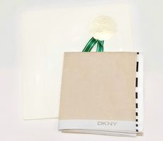 美國紐約DKNY 米色黑粗紋邊手帕領巾 46*46 CM 禮物