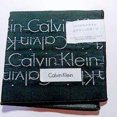 【88節獻禮】 Calvin Klein CK黑底白字極簡風格手帕 24*24CM 交換禮物跨年父親