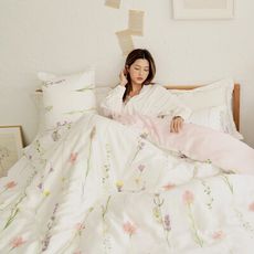 300織｜『60支100%純天絲™』加大床包+雙人兩用被套四件組(印花)-台灣製｜小日常寢居