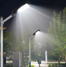 新款太陽能戶外燈 庭院燈 家用人體感應室外超亮大功率led燈 照明路燈
