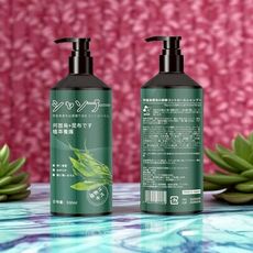 日本最新人氣產品   何首烏昆布植萃控油洗髮精