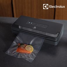 【Electrolux伊萊克斯】專業型真空保鮮機 附包裝袋 保固一年 EA6VS1-6AG