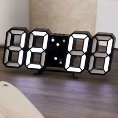 【居家寶盒】韓國爆款LED電子鬧鐘 黑殼白字 ins簡約數字掛鐘 3D牆面立體時 USB插電夜光鬧鐘