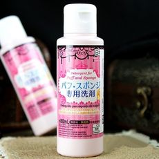 【愛來客 】日本大創 粉撲清潔劑80ml 粉撲專用洗劑 化妝刷清洗可用(有現貨)