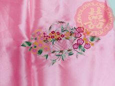 【K金綢 燙金簽名綢 繡花綢 紅喜巾 妙妙屋禮贈品嫁妝文具】繡花綢大通用