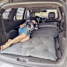車用充氣床墊後排suv旅行床通用款汽車床墊睡覺神器氣墊床自動充氣床【111020634】