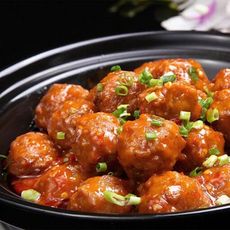 【上野物產】醬香紅燒獅子頭(300g10%/包) -