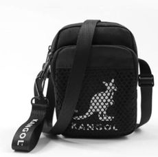 KANGOL 斜背包超小容量進口防水尼龍布可肩背斜側