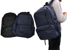 後背包大容量主袋+外袋共五層水瓶袋USB+線