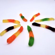 水果蚯蚓 500公克1包 下午茶系列 軟糖系列 水果口味 捷克進口【嘴甜甜】