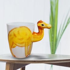 3D動物造型手繪風陶瓷杯- 駱駝(350ml)