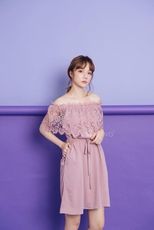 Meimei 緹花一字領兩穿綁帶洋