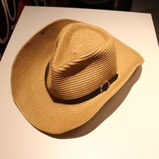 防曬夏天男士可折疊牛仔帽戶外遮陽帽太陽帽沙灘帽子大檐韓版草帽1入 -