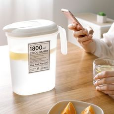 冰水涼水杯冷水壺塑料帶蓋耐熱水壺家用大容量果汁飲料壺 -