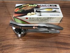 日本製 關川剛 SEKIKAWA 不鏽鋼壓蒜器 大蒜擠壓機 壓蒜 磨泥器 蒜蓉器 壓蒜頭