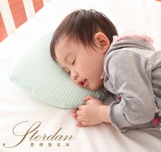 【思得登】 防蹣抗菌30cmx25cmx5cm嬰兒頭型乳膠枕