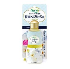 ☆潼漾小舖☆ 日本 小林製藥 女性生理期專用清潔劑 120ml