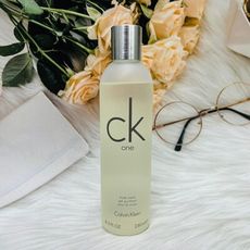 ☆潼漾小舖☆ Calvin Klein CK ONE 身體沐浴膠 250ml 沐浴膠 沐浴乳