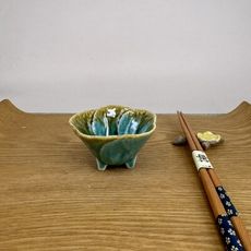 花型三足缽 綠