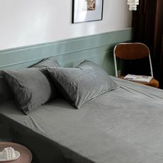 歐式撞色 抗靜電水晶絨 雙人床包枕套三件組【任選】秋冬系列 灰色床包組 柔軟短絨