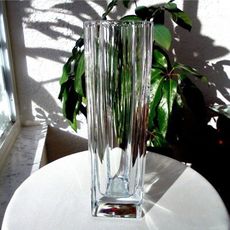 【CRISTAL D&apos;ARQUES】法國 Beaubourg 高級水晶玻璃花器 24cm 花瓶 花插