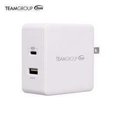 Team十銓科技 急速旅行充電器(支援全電壓)WD03