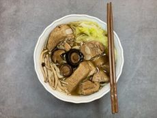 《熟食調理包》肉骨茶湯麵獨享包 (附細拉麵)