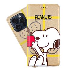 【SNOOPY/史努比】iPhone 15 Pro (6.1 吋) 彩繪可站立皮套(吃餅乾)