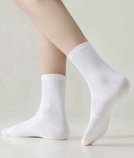 吸濕排汗 高彈減震 網眼透氣 純色長筒彈力男款籃球襪 運動襪 長筒襪 襪子（GWA1）