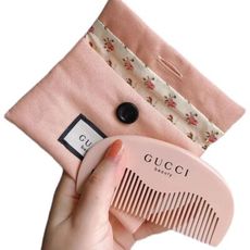 粉色少女心 GUCCI Beauty 古馳花悅碎花粉色迷你收納袋 梳子袋 首飾包 小物包 零錢包