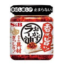 +東瀛go+S&B 愛思必 香辣油 110g 香酥蒜味辣拌醬 萬能調味料 沾醬 配醬 辣油 料理必備