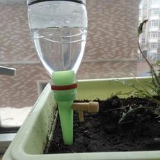 自動澆花滴水器 盆栽植物 園藝澆水 澆花器 灑水器 滴灌器 滲水器 盆栽 園藝 水平 植物