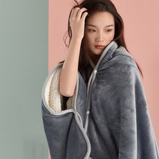 日韓式多功能加大法蘭絨披肩保暖懶人毯  毯子  空調毯*