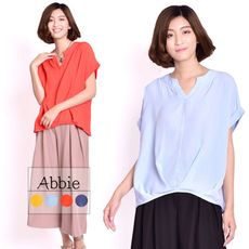 【Abbie】V領反折袖前短後長上衣