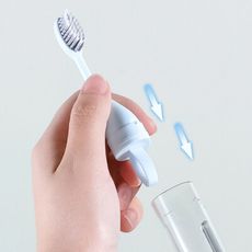 【便攜式牙刷套組】可放入牙膏 旅行牙刷組 一體式牙刷 便攜牙刷組 旅行牙刷