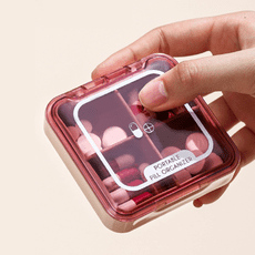【藥品輕鬆帶💊】迷你藥盒 旅行藥盒 攜帶式藥盒 藥盒 便攜藥盒 藥品分裝盒 飾品分裝盒 飾品盒