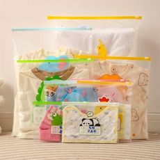 【荷生活】旅行衣物整理袋 兒童用品分類密封袋 幼兒園整理袋-B組獅子+龍寶寶M+L