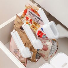 【荷生活】防潮保鮮食品密封夾 帶蓋設計易出料保鮮封口夾-大號+小號