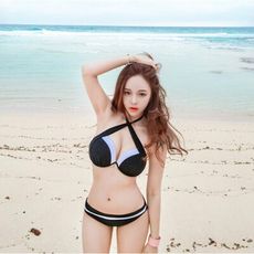 現貨在台 買一送二韓國三件式鋼圈泳衣 比基尼 泳裝罩衫 bikini 遮肚顯瘦多件式兩截式兩件式泳衣