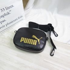 puma core up小側背包 單肩包  07830601 黑isport愛運動 -