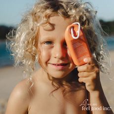 we are feel good 好感覺  敏感肌專用耐水防曬乳SPF50+ 75ml/瓶
