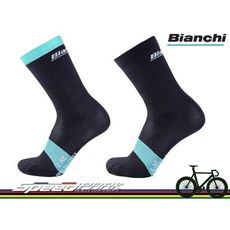 【速度公園】Bianchi Reparto Corse 運動襪子 黑-精典綠 米蘭青 不對稱 透氣吸