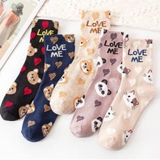 多多市集｜饗鮮樂活▸秋冬新品 學院風可愛字母中筒動物襪