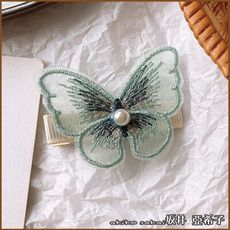 『坂井.亞希子』日本森林系手工刺繡蝴蝶造型髮夾