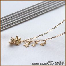 『坂井．亞希子』星星點綴幸福小金魚造型項鍊
