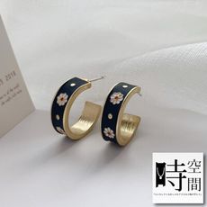 『時空間』925銀針優雅和風藍釉小雛菊C型耳環