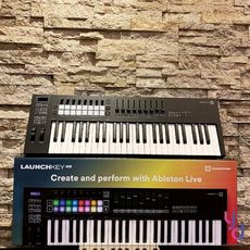 (贈音源軟體) Novation Launchkey 49 MK3 主控 midi 鍵盤 公司貨