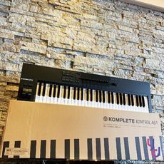NI Komplete Kontrol A61 主控 Midi 鍵盤 編曲 宅錄 公司貨 兩年保固