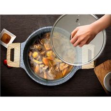 自營carote瑞士麥飯石湯鍋蒸鍋煲湯炖鍋燃氣電磁爐通用 - 28cm湯鍋